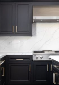 Solid Wood Cabinets - How to Choose the Right Material for Your Kitchen Design